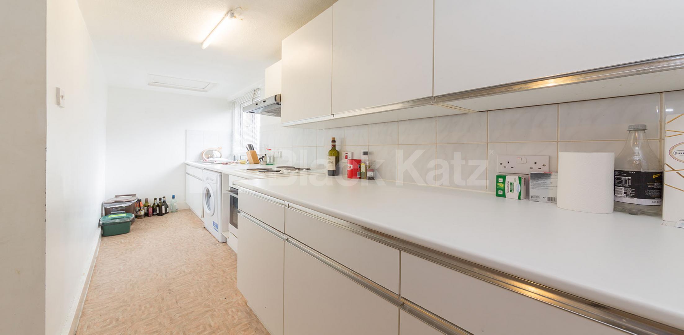 			NEW INSTRUCTION! AVAIL 6/4/19, 2 Bedroom, 1 bath, 1 reception Flat			 Strathray Gardens, SWISS COTTAGE